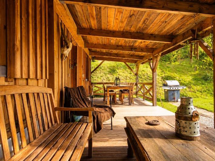 Holzchalet am Crescent See - 6-7 Pers., rustikaler Charme & moderner Komfort in Marigny-l'Église, Naturpark Morvan