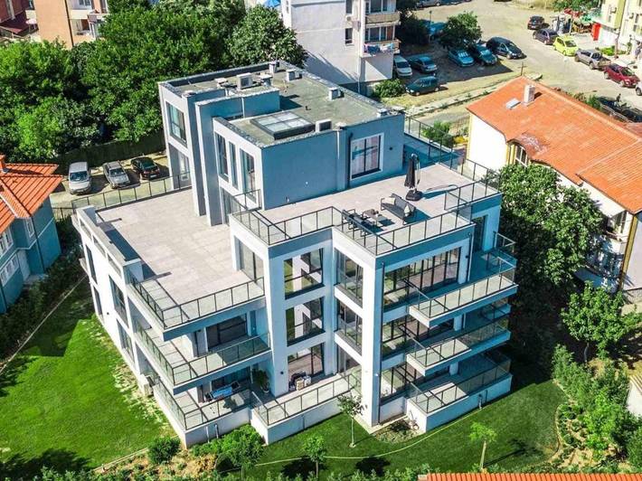 Ferienwohnung für 4 Personen, mit Garten und Ausblick
