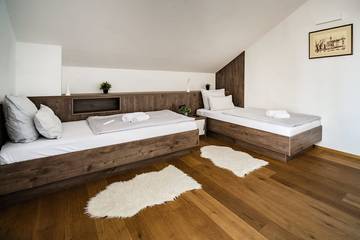 Villa for 9 People in Novalja, Pag Island, Photo 2