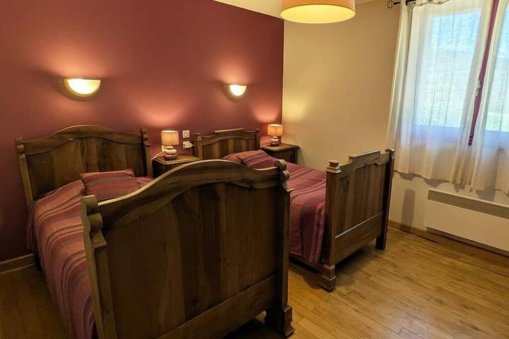 Gîte pour 6 personnes, avec Balcon et Jardin à Sainte-Eulalie-d'Olt - 4