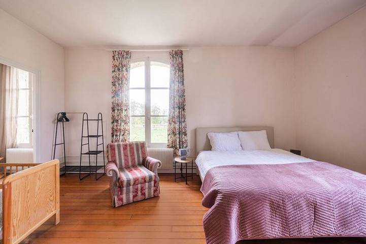 Location de vacances pour 20 personnes, avec terrasse et jardin, animaux acceptés dans Pouru-Saint-Remy - 3