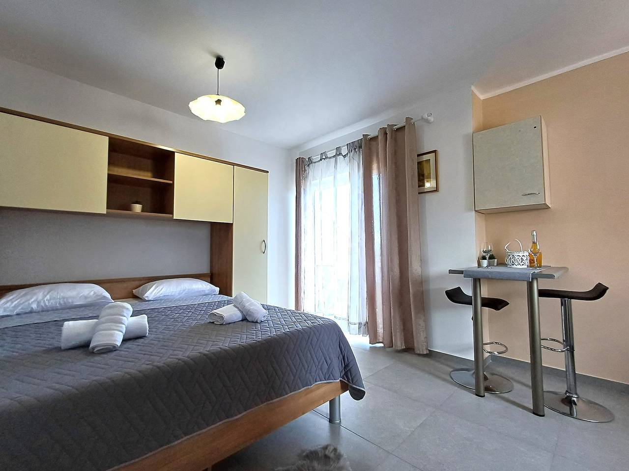 Apartamento entero, Studio Kika in Krk with Sea view - Intimate and Well-Appointed for Two
 in Krk Ciudad, Krk (isla)