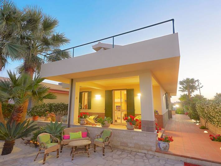 Ferienhaus für 9 Personen, mit Garten und Balkon, kinderfreundlich - 1