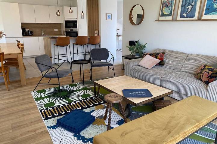 Location de vacances pour 10 personnes, avec jacuzzi, animaux acceptés à Baden (France)