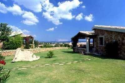 Apartamento vacacional entero, Flat in Lu Miriacheddu with terrace and garden in Lu Miriacheddu, San Teodoro