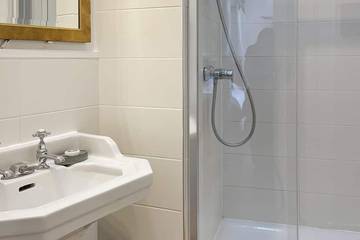 Appartement De Vacances pour 2 Personnes dans Senlis, Oise, Photo 2