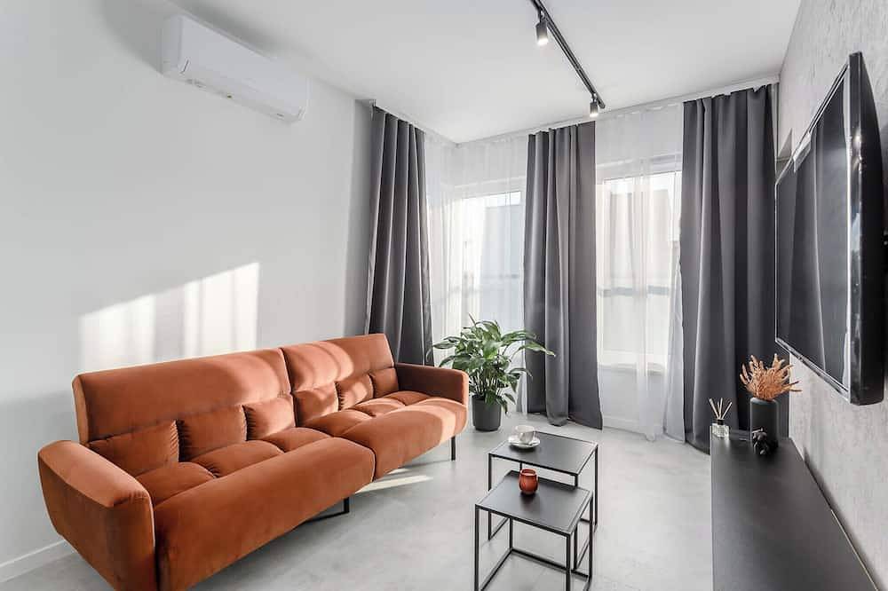 Apartamento entero, Luxurious apartment with Jacuzzi Hideout • Warsaw Terrace • Free Parking & Wifi in Targówek, Varsovia