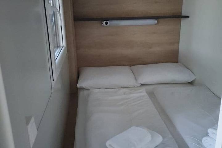 Camping für 6 Personen, mit Terrasse, kinderfreundlich in Dalmatien - 2