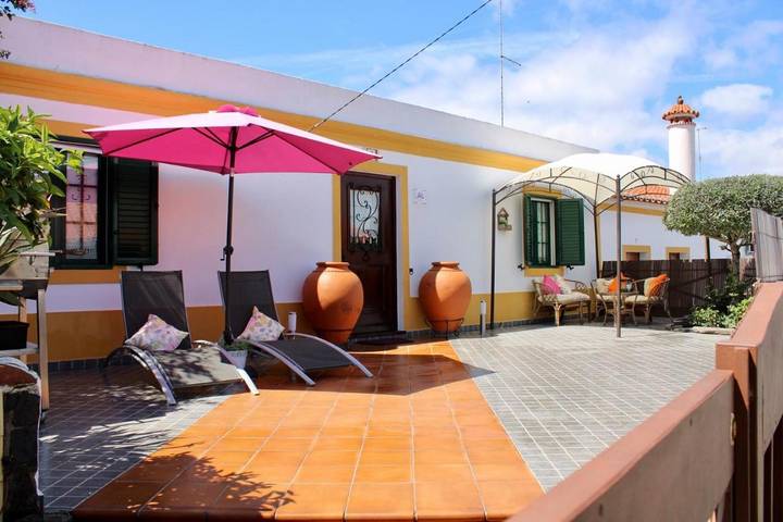 Location de vacances pour 6 personnes, avec jardin ainsi que vue et vue sur le lac, animaux acceptés à Moura - 4