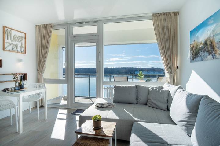 Ferienwohnung für 2 Personen, mit Balkon am Steinwarder