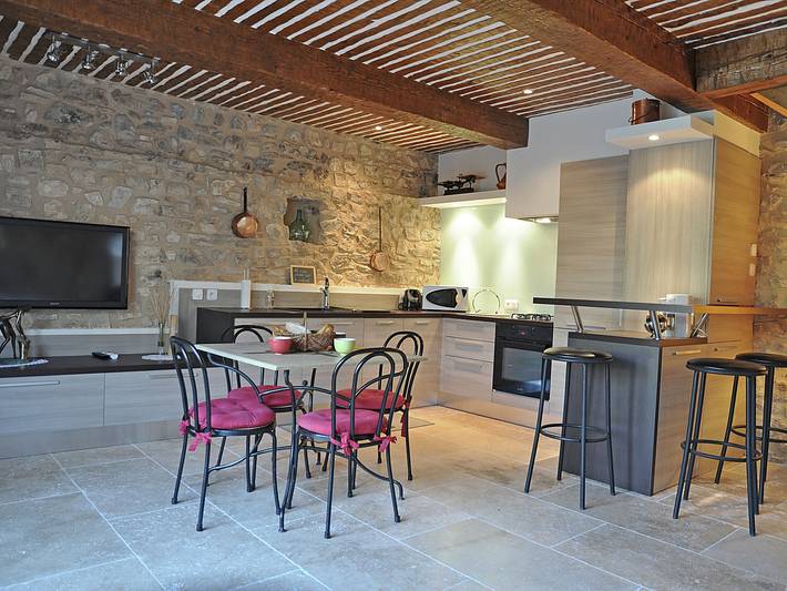 Ferienhaus für 4 Personen, mit Terrasse und Garten sowie Pool in Aix-en-Provence - 2