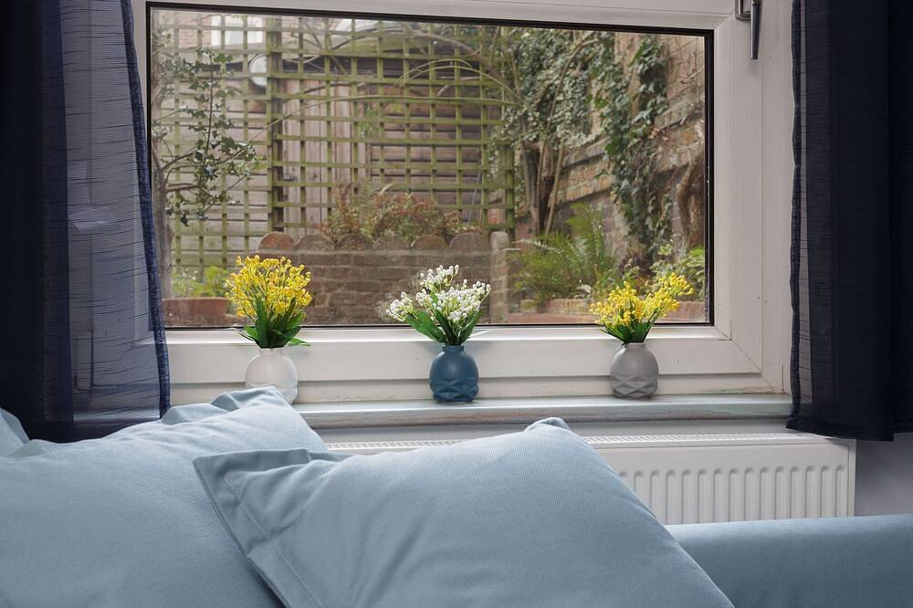 Entire apartment, Albany Garden Apartment in Southsea, Portsmouth