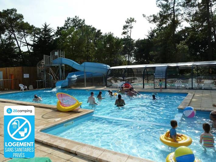 Camping pour 4 personnes, avec bassin pour enfant à Saint-Jean-de-Monts - 2