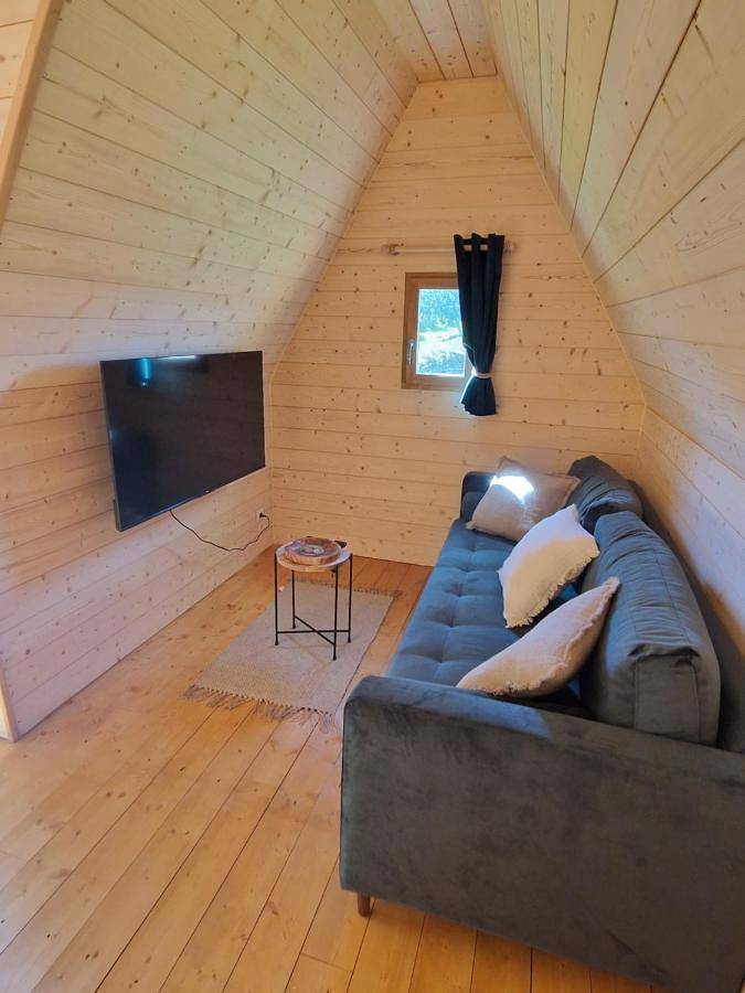 Chalet pour 4 personnes, avec jardin ainsi que jacuzzi et terrasse en Seine-Maritime - 2