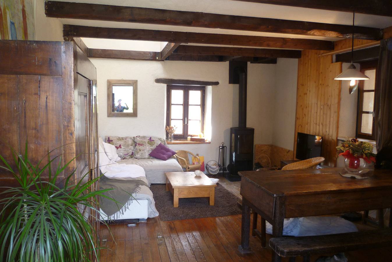 "L'Eterlou" chalet 5 km station ski Super Lioran 6 pers in Saint-Jacques-des-Blats, Région d'Aurillac