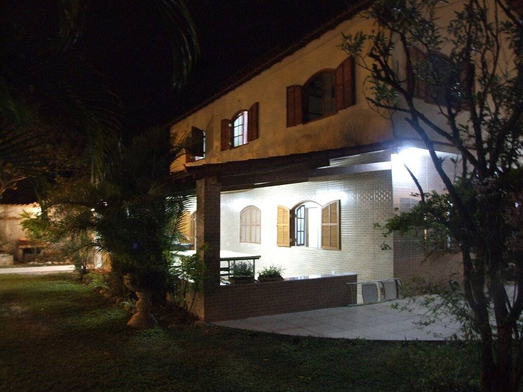 2. Hof 500m2, Zweifamilienhaus, Pool, See, Fußballplatz und Grillplatz. in Guapimirim, Rio de Janeiro (Bundesstaat)