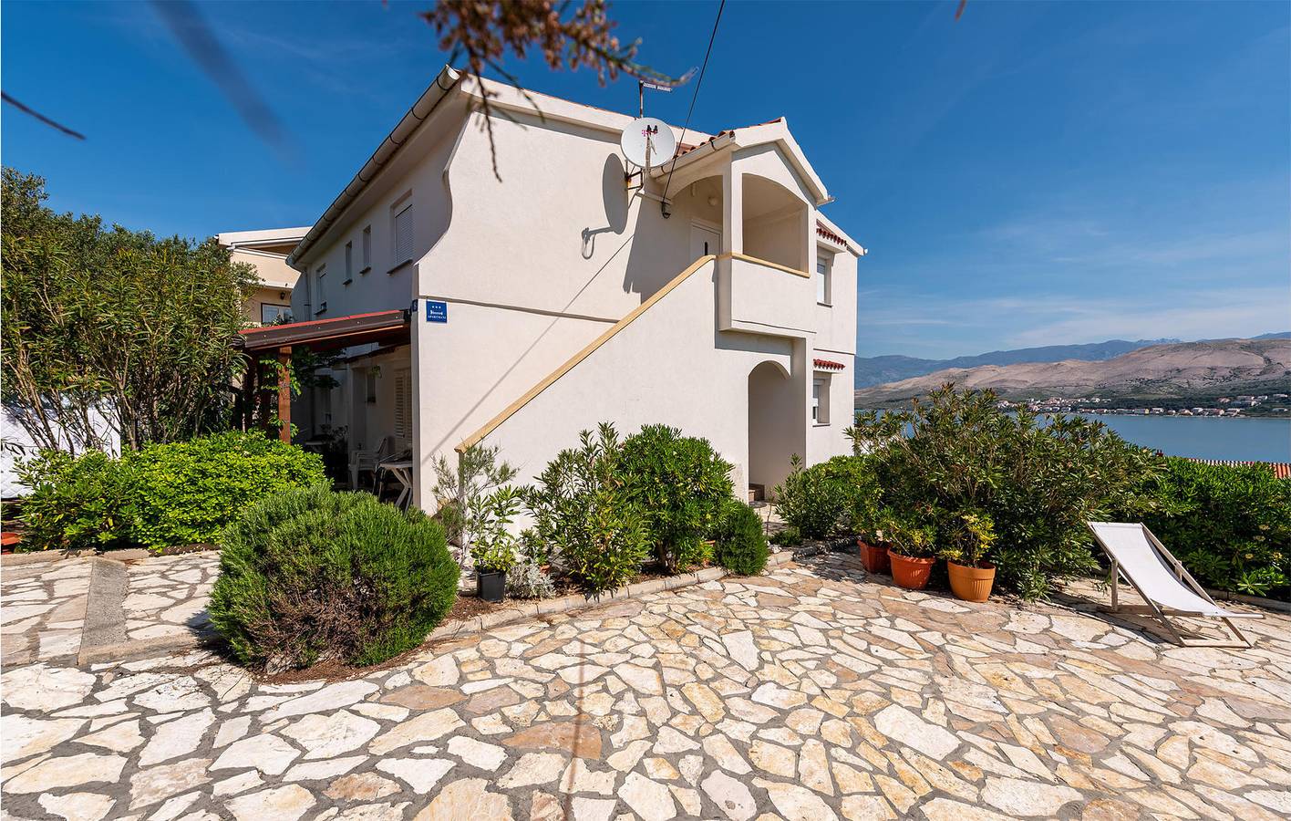 Ganze Ferienwohnung, Ferienwohnung für 4 Personen mit Terrasse in Pag Stadt, Pag