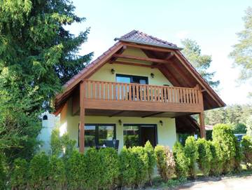 Ferienhaus für 4 Personen, mit Balkon und Seeblick sowie Garten, kinderfreundlich in Silz
