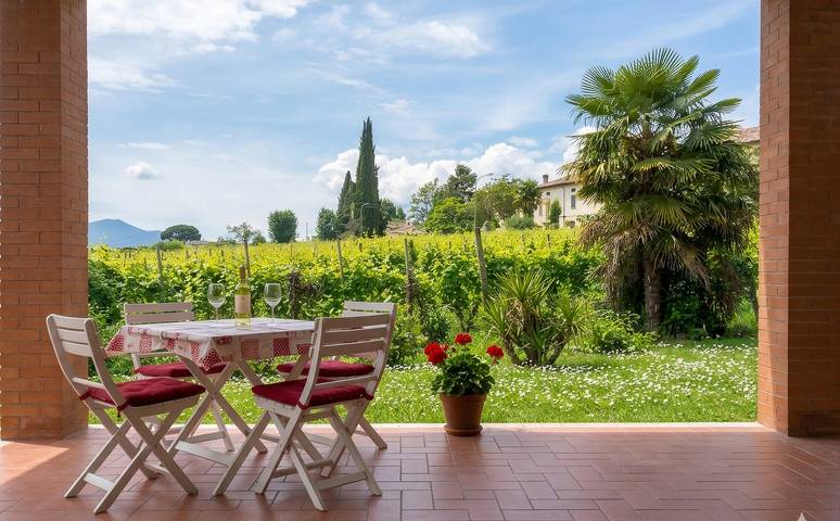 Casa vacanza per 4 persone, con Giardino e Panorama a Farra di Soligo