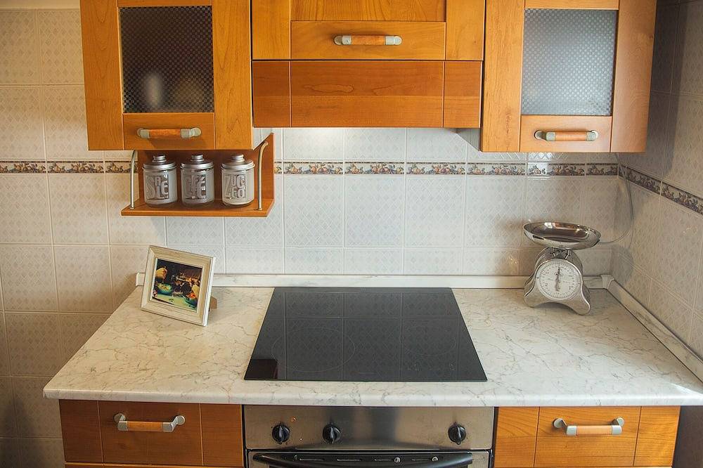 Entire apartment, At Rosanna's home in Tivoli home to two world heritage sites. in Tivoli, Rome Province