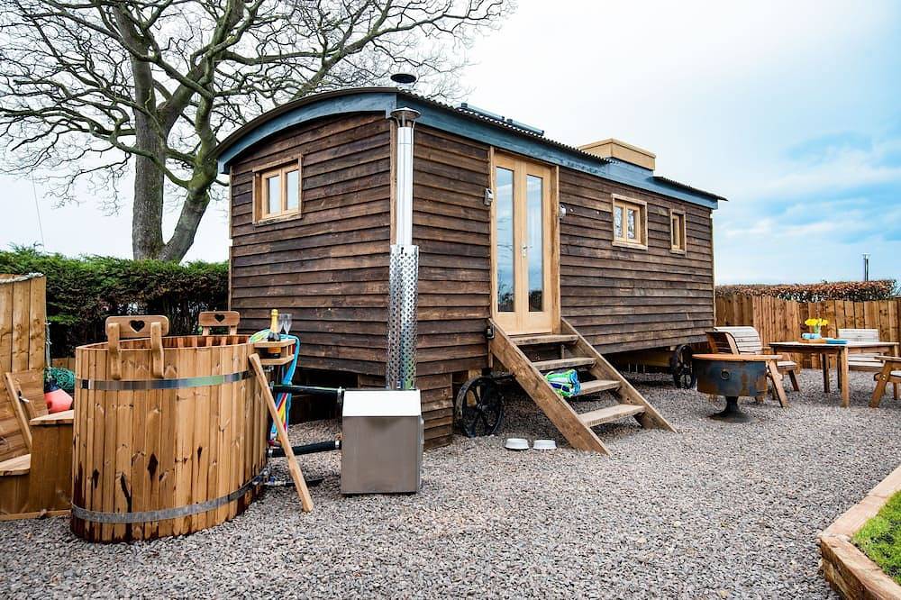 The Sandpiper - sleeps 4 guests  in 2 bedrooms in Northumberland
