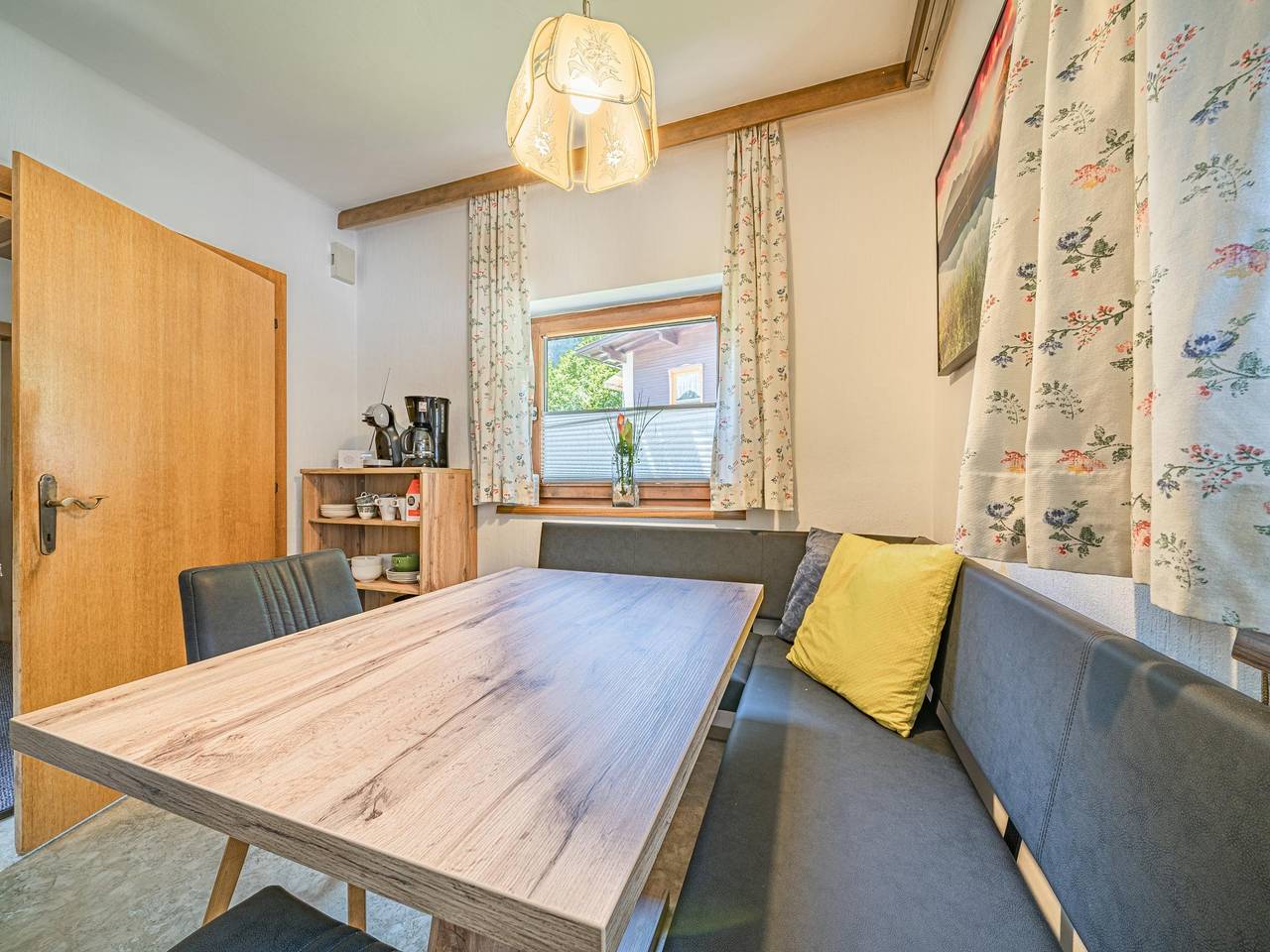 Ferienhaus unweit des Skiliftes in Hopfgarten in Hopfgarten im Brixental, Kaisergebirge