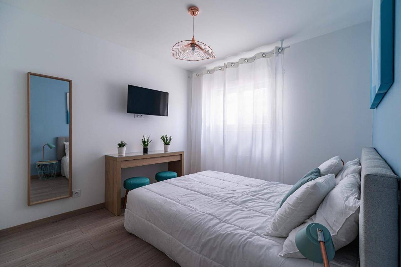 Appartement entier, One-Bedroom Apartment in Miribel, Ain
