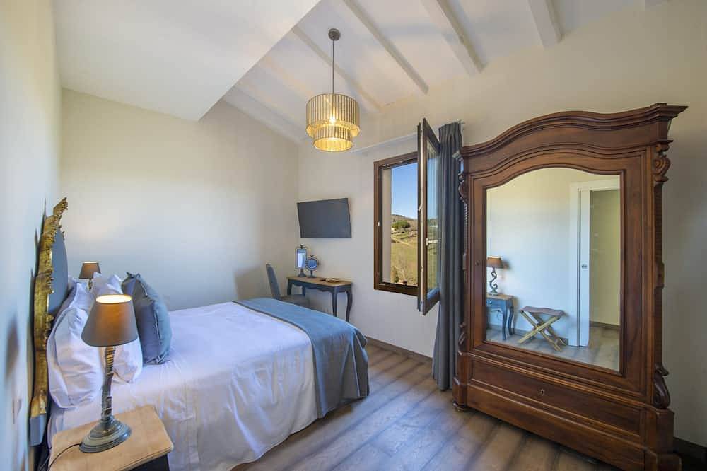 Villa Il Tinaio in Chianti by Fantasia Villas in Chianti