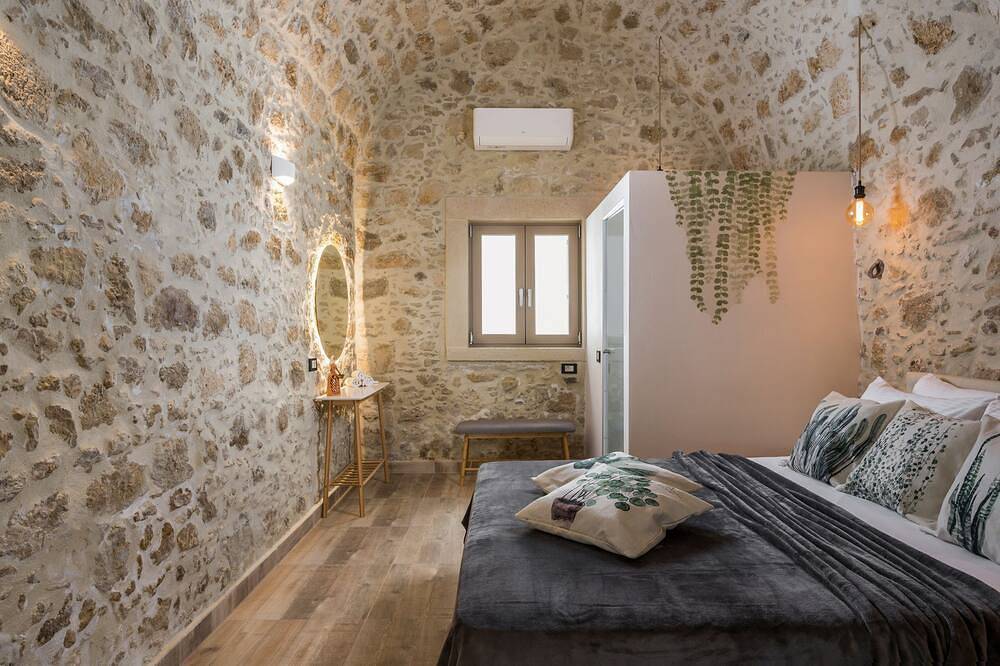 Casa Belvedere Villa with Private Pool and Heated Jacuzzi in Chania und Umgebung