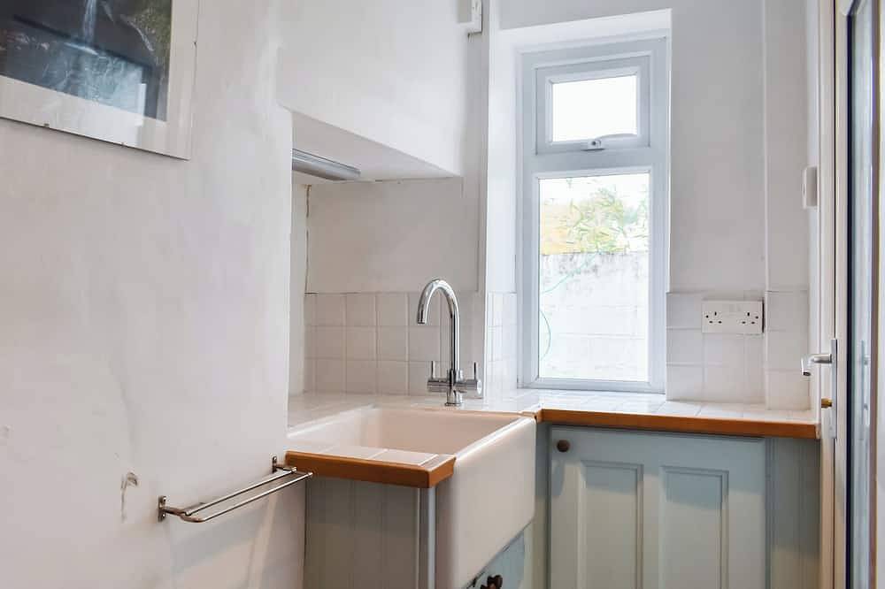 2 bedroom accommodation in Tavistock in Tavistock, Dartmoor