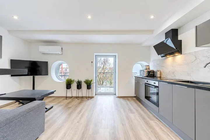 Apartamento de vacaciones para 6 personas, con balcón y vistas - 1