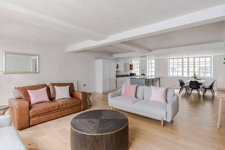 Vacation rental for 8 people in Camden