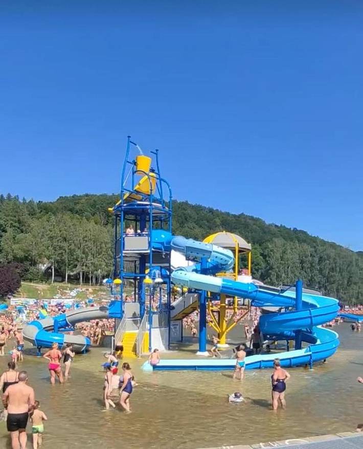 Kemping dla 4 osób, z ogród i taras w Radków