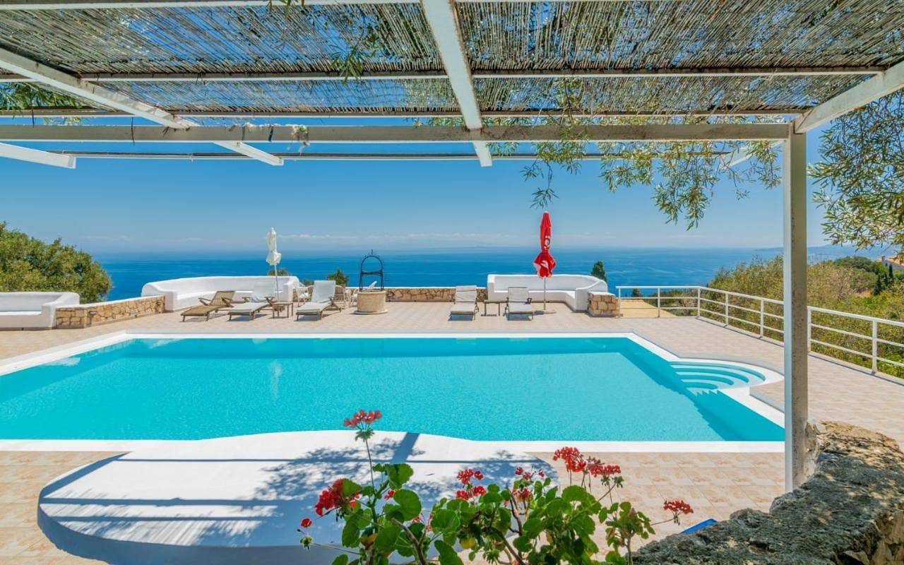 Studio with Terrace in Agios Nikolaos (Zakynthos), Zante