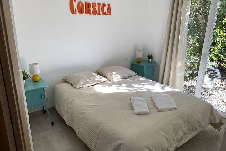 Gîte pour 4 personnes, avec jardin et terrasse à Farinole - 2