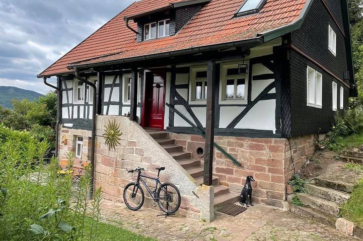 Ferienhaus für 7 Personen, mit Garten in Gersfeld