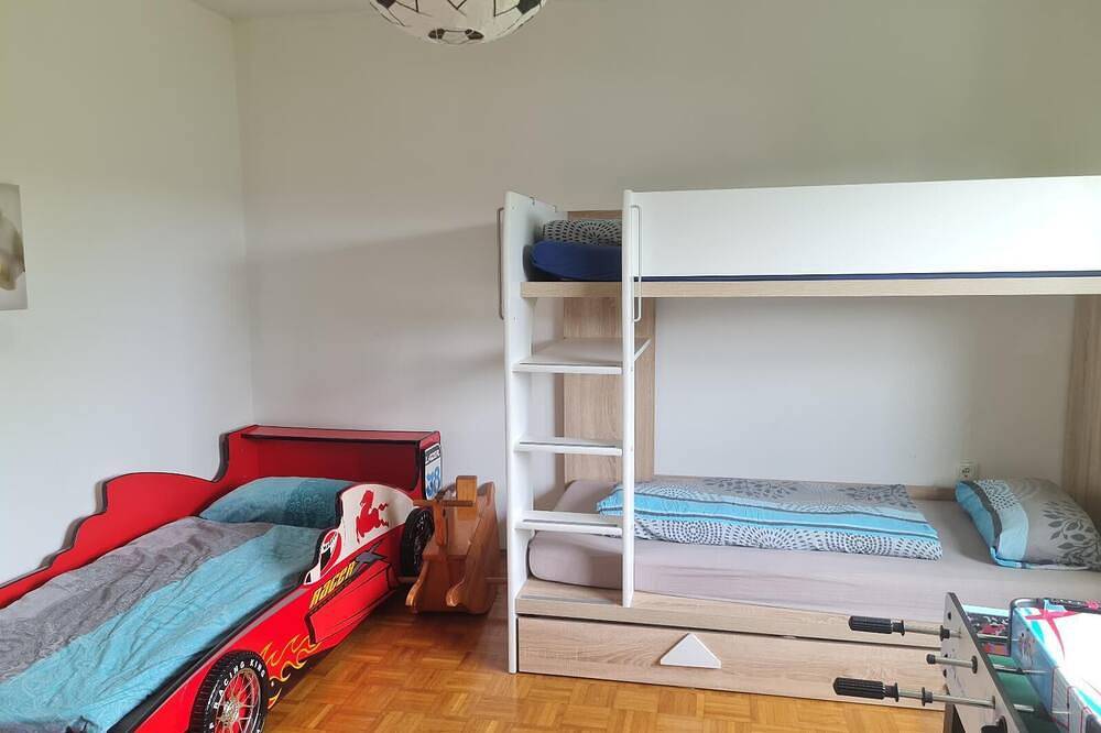 Apartamento inteiro, Vacation apartment for up to 10 people in Frauenau, Baviera Oriental