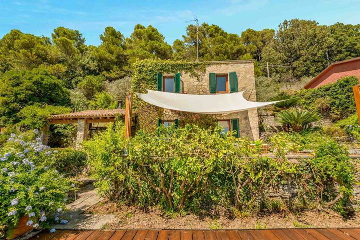 Appartamento intero, Villa Il Tuffatore in Comune di Lerici, Parco Naturale Regionale di Montemarcello-Magra-Vara