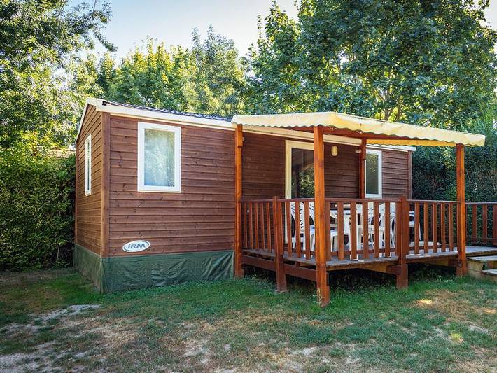 Camping für 5 Personen, mit Pool in der Pays de la Loire - 2