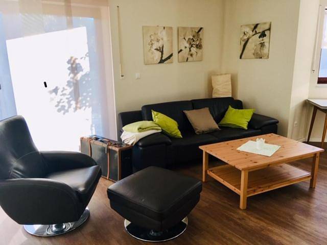 Ferienwohnung für 2 Personen, mit Terrasse und Garten sowie Ausblick in Altenahr