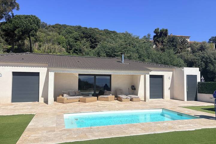 Villa pour 8 personnes, avec jardin, animaux acceptés à Ajaccio