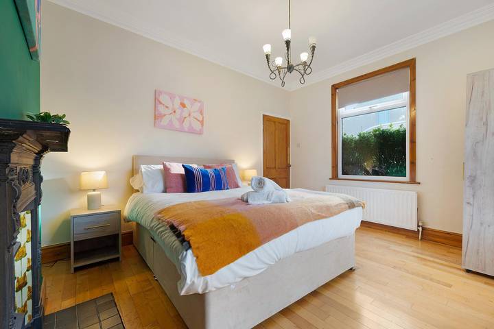 Characterful 3 Bed | Sleeps 6 | Central Darlington - Pass the Keys in Darlington