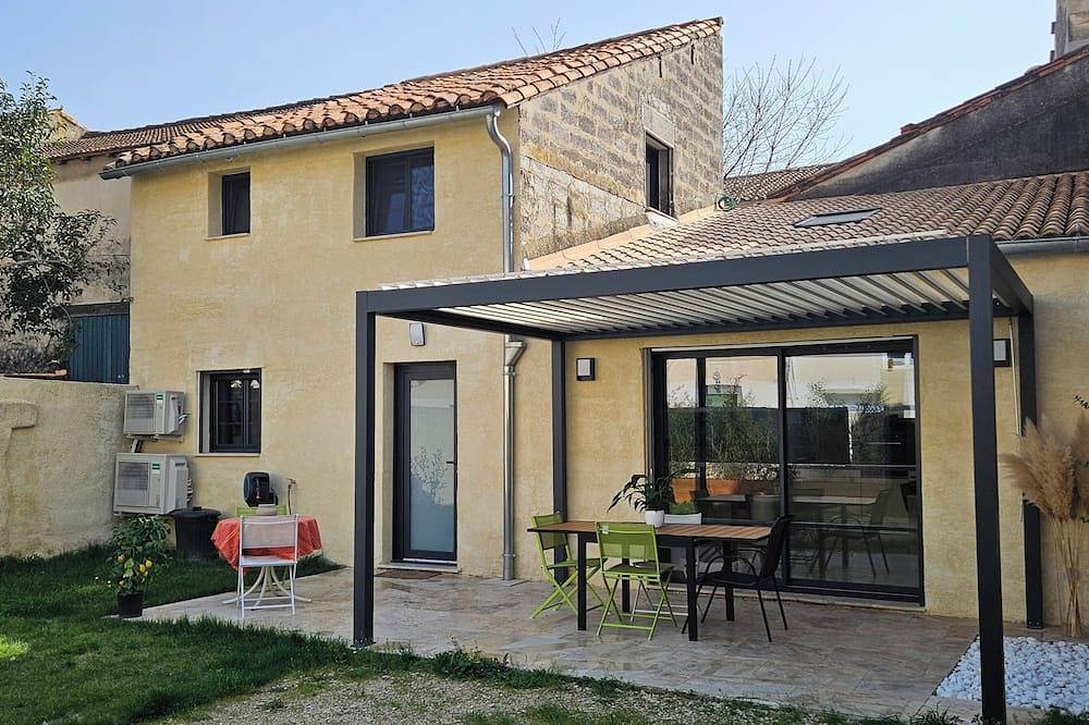 Air-conditioned house with private garden & secure parking - Maillane / Alpilles in Maillane, Arles und Umgebung