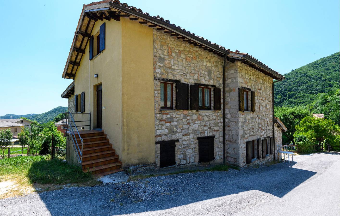 Apartamento vacacional entero, Apartamento de vacaciones para 6 personas con sauna in Montemonaco, Parque Nacional de los Montes Sibilinos