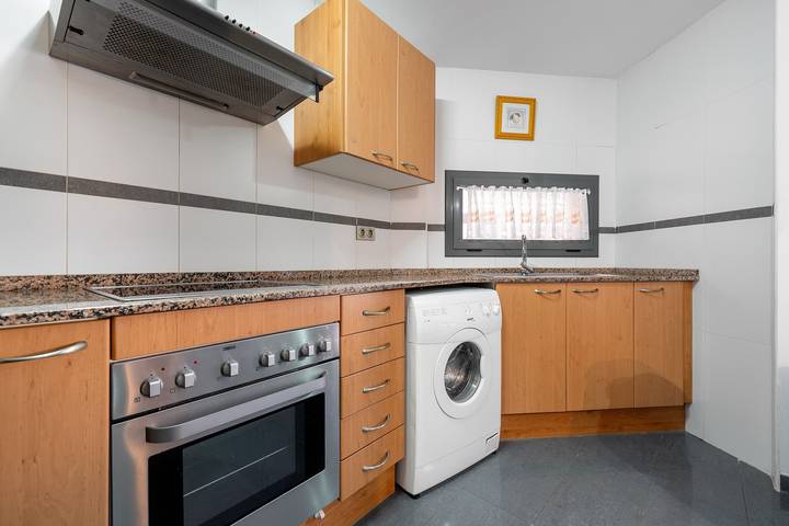 Ganze Wohnung, Ferienwohnung "Deltebre Riu" mit Gemeinschaftspool und Wlan in Deltebre, Delta de l'Ebre