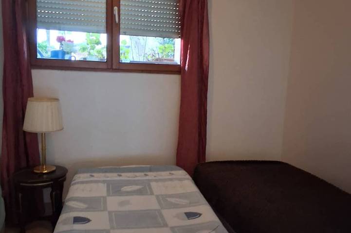 Gîte pour 3 personnes, avec terrasse, animaux acceptés à Champigny-sur-Marne - 2