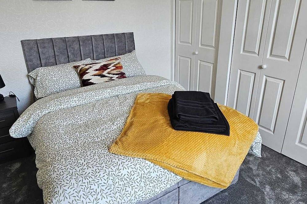 Entire apartment, Spacious Family Apartment – Comfortable Stay for All Ages in Dunfermline, Fife region