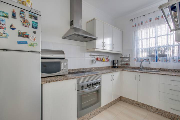 Vacation Home 'Rosa' with Private Terrace, Private Garden and Wi-Fi in Playa Blanca, Yaiza