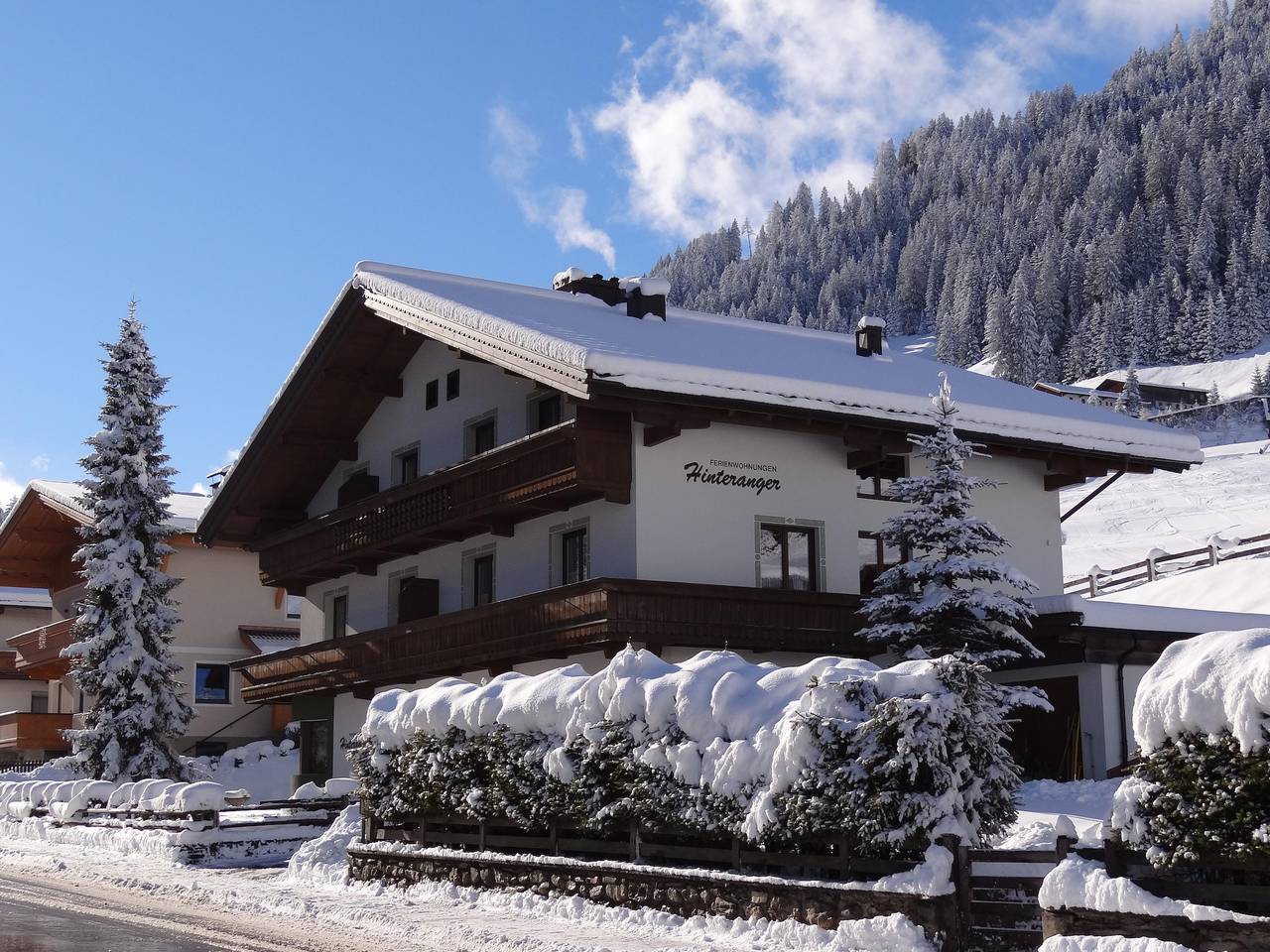 Ganze Ferienwohnung, 3-Zi-Fewo 54m²/2 Schlafräume/Du od. Bad & Wc in Tuxer Alpen, Hintertux