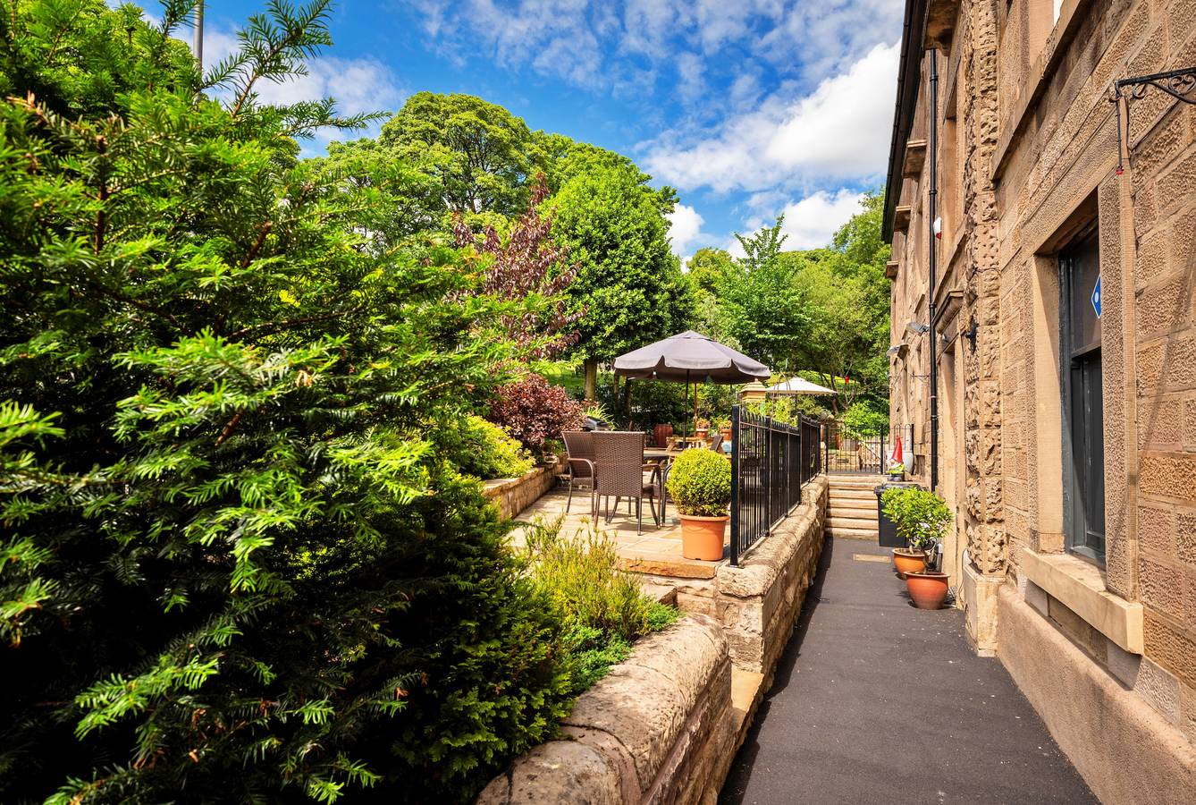 Entire apartment, The Old Post Office Apartment 3 in Buxton, Derbyshire